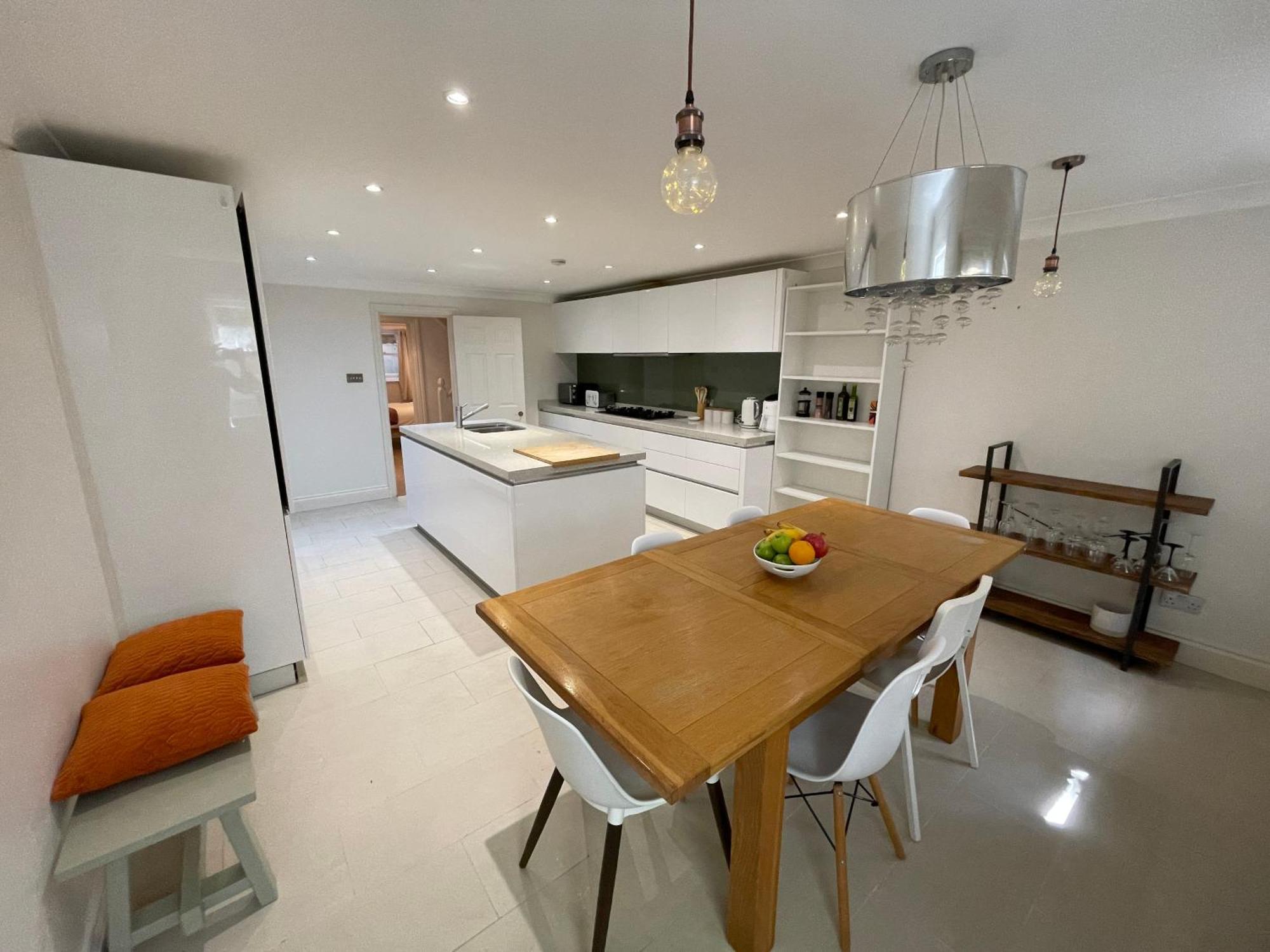 5 Bed House - Fancy - Sleep Up To 12 - Central Лондон Екстер'єр фото