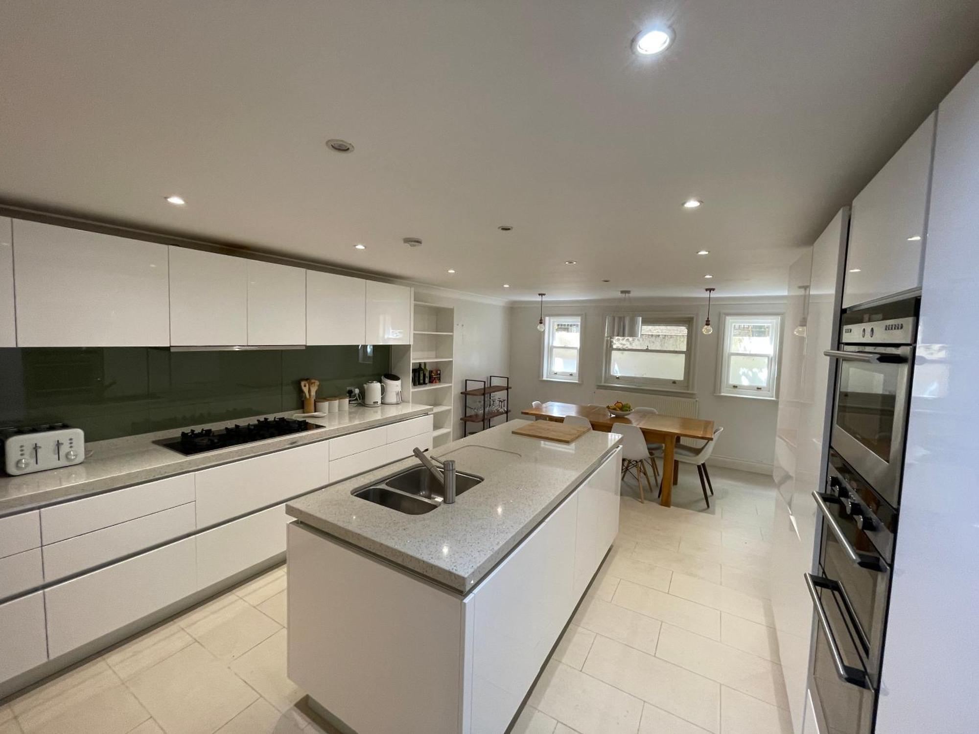 5 Bed House - Fancy - Sleep Up To 12 - Central Лондон Екстер'єр фото